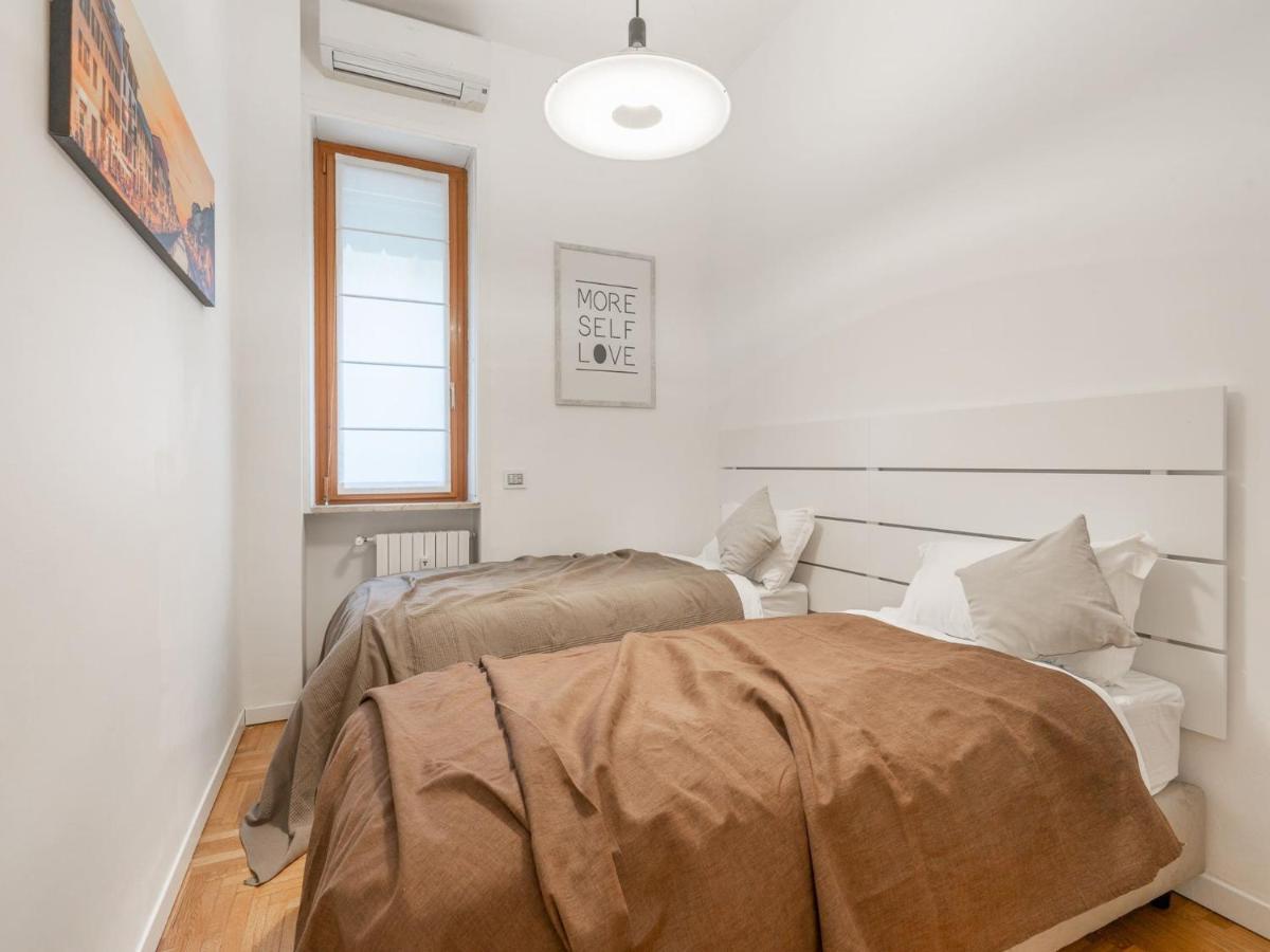 The Best Rent - Spacious Three-Bedroom Apartment In Moscova Milán Exterior foto
