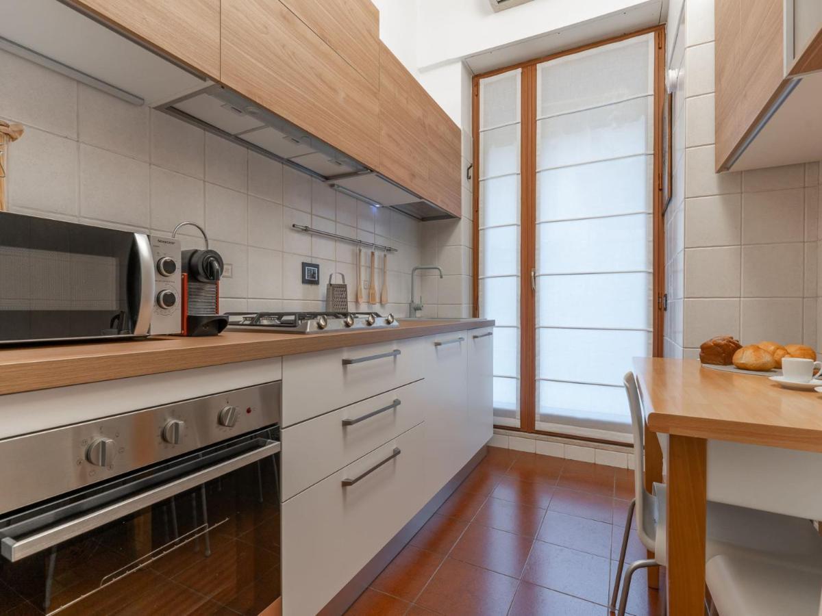 The Best Rent - Spacious Three-Bedroom Apartment In Moscova Milán Exterior foto