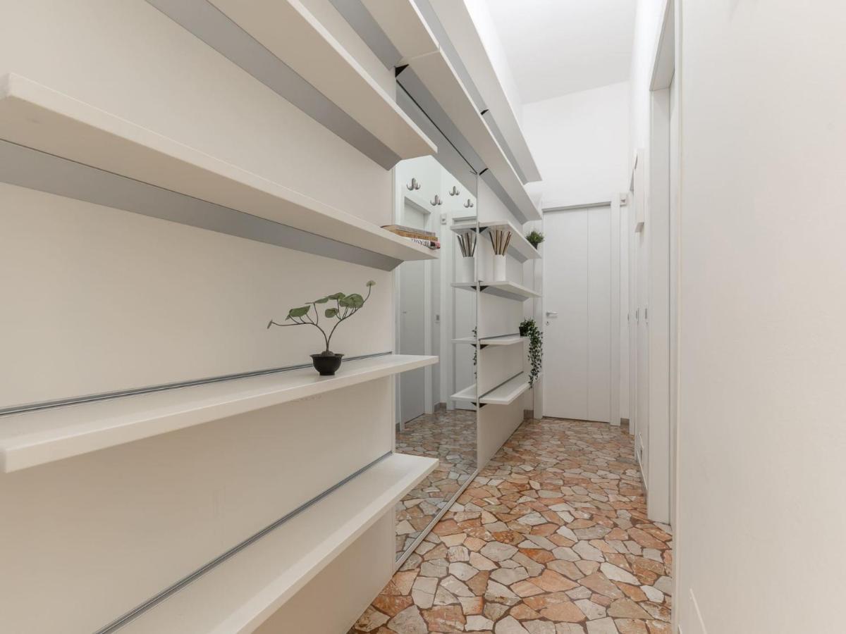 The Best Rent - Spacious Three-Bedroom Apartment In Moscova Milán Exterior foto